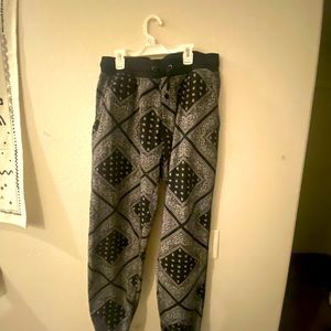 Men or women sweat pants